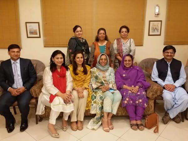IPDS and Women Chamber Join Hands for Women Entrepreneurs’ Global Linkages; Farhat Asif Named Goodwill Ambassador