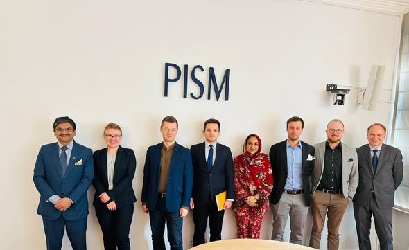 EU-Asia Cooperation and Geopolitical Shifts Insights from IPDS-PISM Meeting