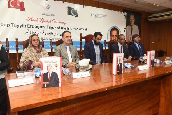 Praising Erdogan Book Launch Highlights Leadership and Pakistan-Turkiye Ties